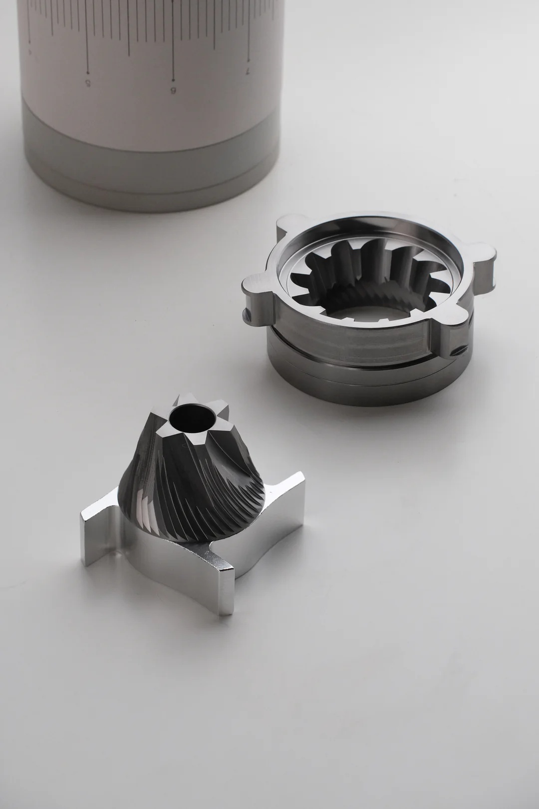Hypernova ULTRA Plasma 63mm Conical Burrs for VS6 Grinder - Image 4